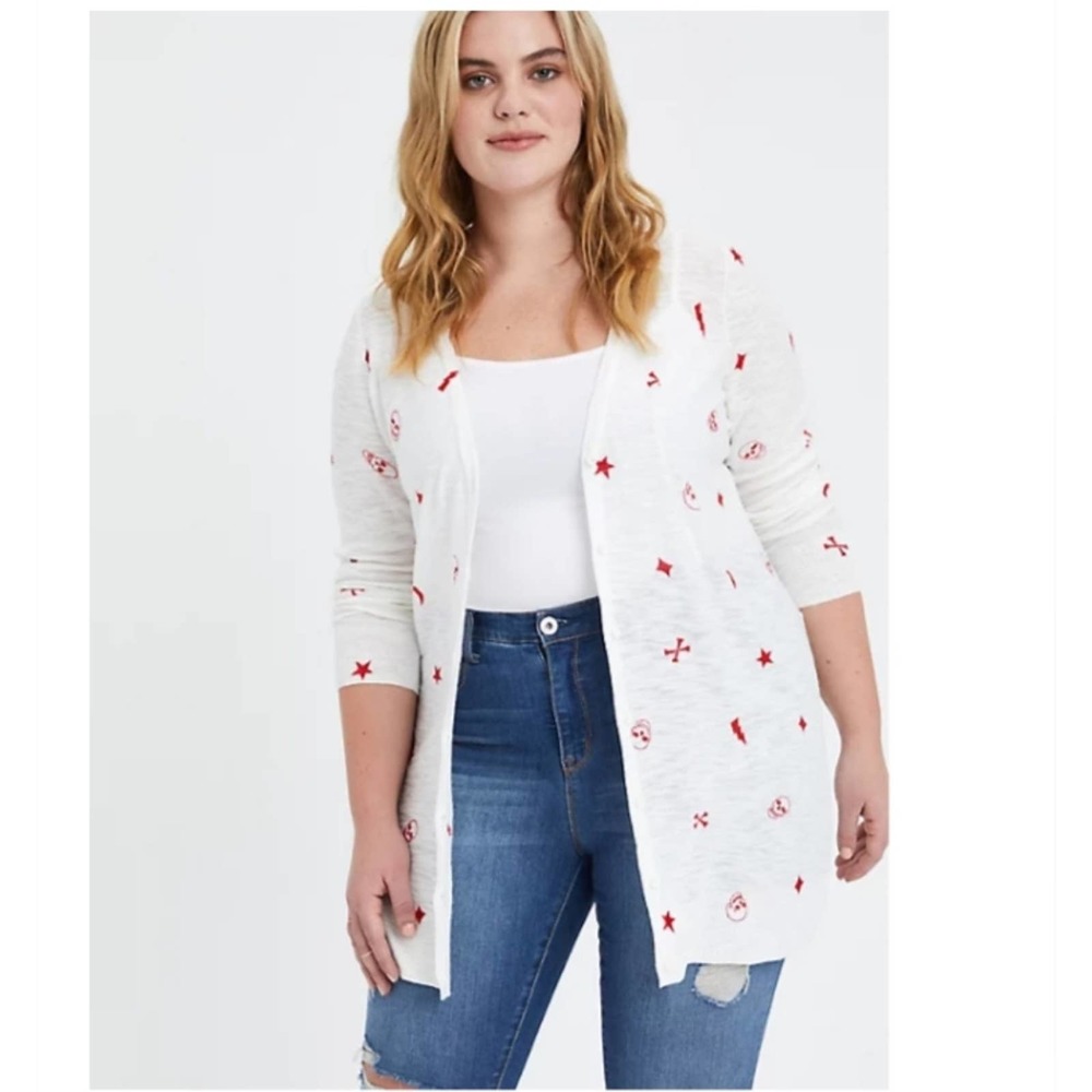 TORRID BUTTON FRONT CARDIGAN SWEATER - MYSTIC ICONS WHITE SIZE 10 M/L TORRID 00